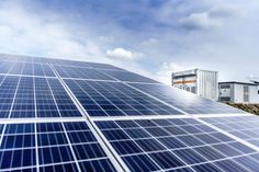 Alles rund um das Thema Photovoltaik erfahren - diese Möglichkeit bietet eine kostenfreie Online-Seminarreihe.